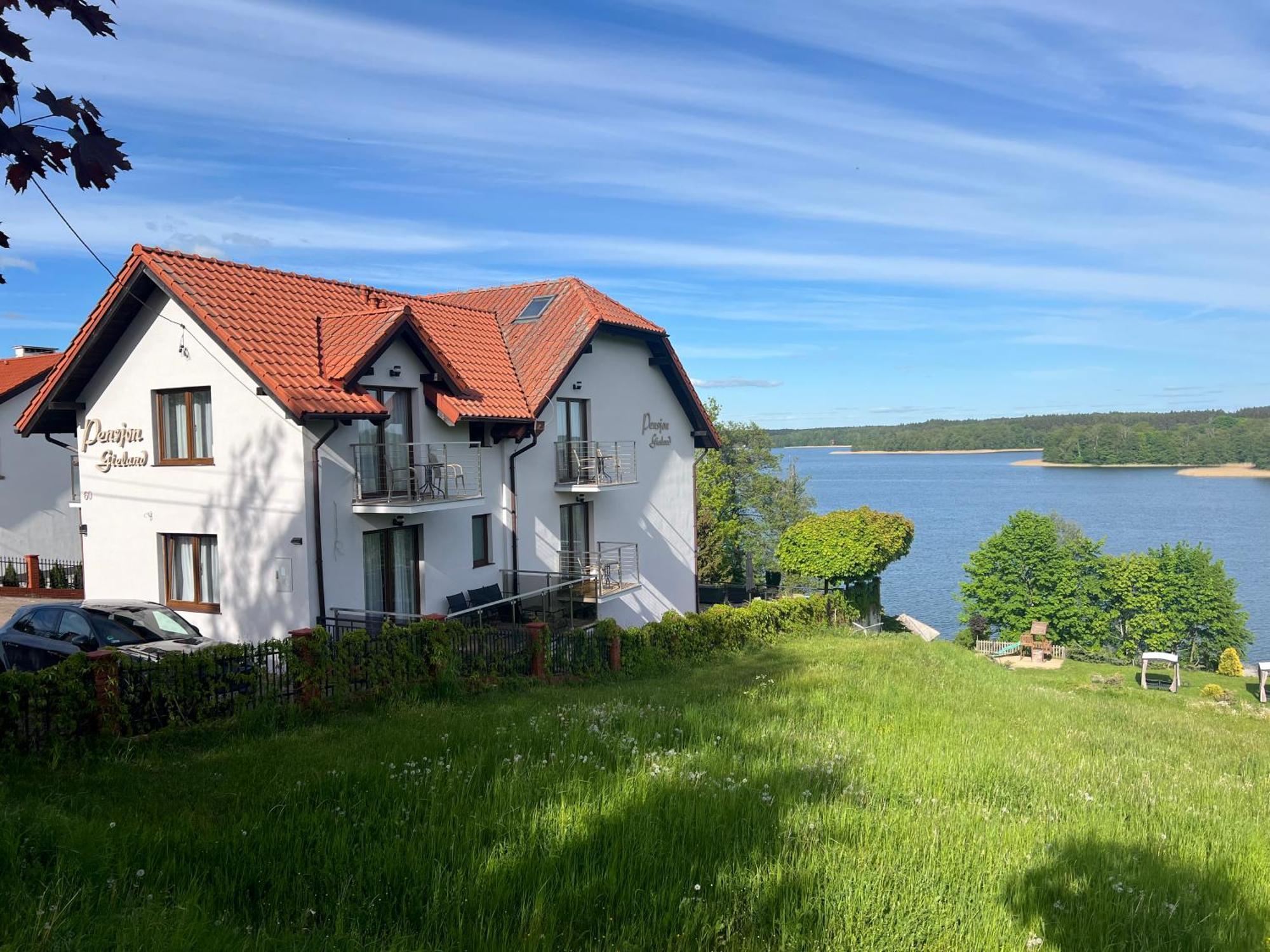 Pensjonat Gieland Kolo Mragowa Sorkwity Exteriér fotografie